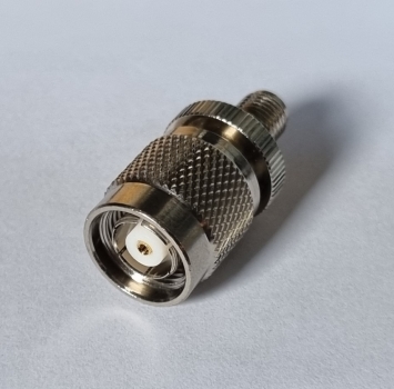 Adapter RP-TNC male auf RP-SMA female